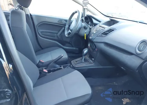 2019 Ford Fiesta S z USA, uszkodzony, nr VIN 3FADP4AJ6KM145738